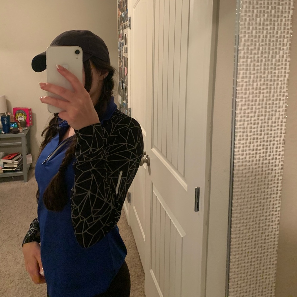 BCG Running Half Zip - Picture 2 of 4